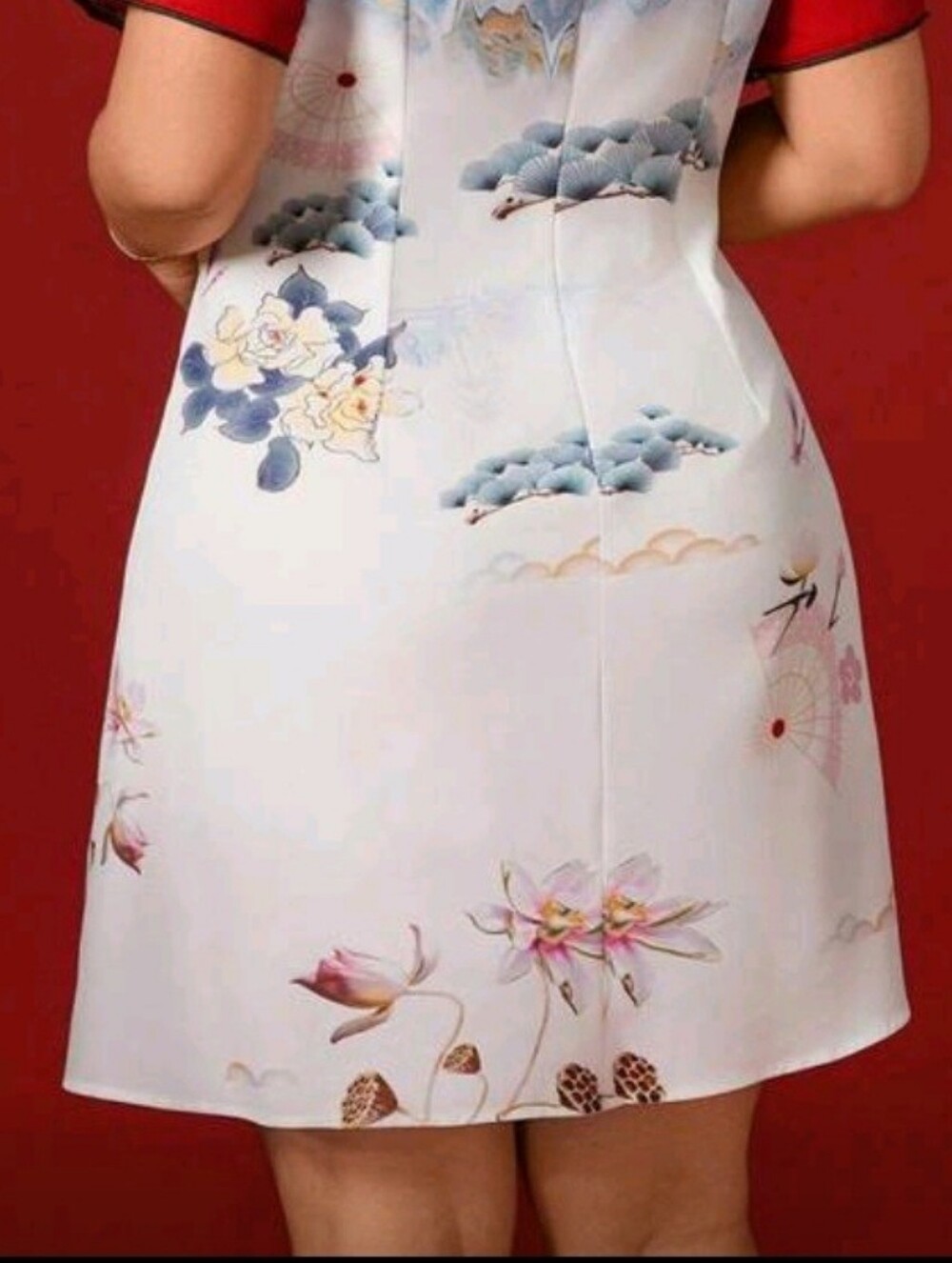 SHEIN Red and White Floral Landscape Cheongsam-Inspired Mini Dress - Picture 7 of 9